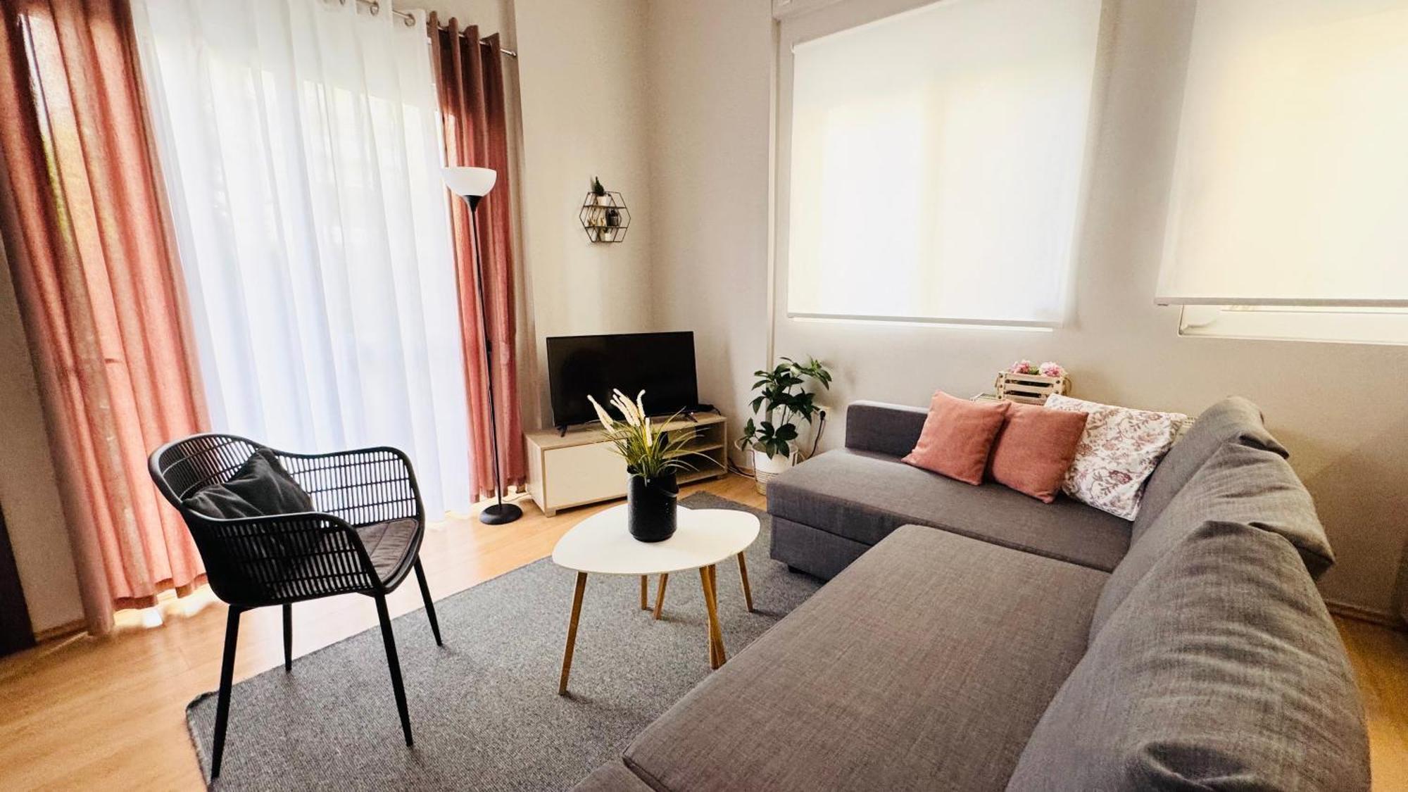 Elegant Glyfada Apartment-Private Garden-Near Metro Αθήνα Εξωτερικό φωτογραφία